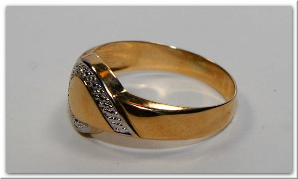 Ring, G 585 3 Diamanten