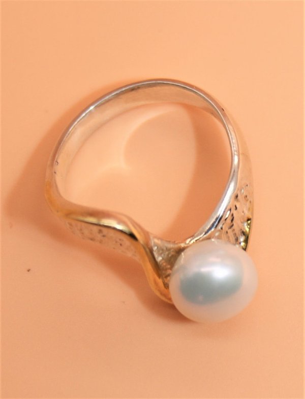 Ring, Silber vergoldet mit Süßwasserperle